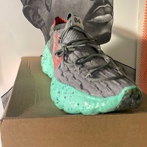 Nike space hippie 04